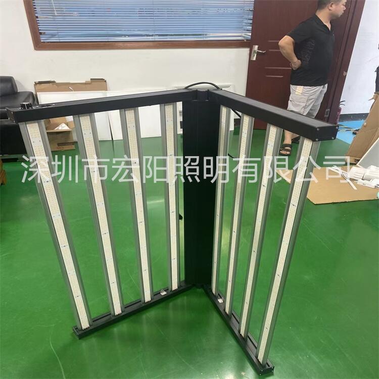 熱銷美國(guó)600w八爪魚(yú)植物燈調(diào)光八爪魚(yú)植物補(bǔ)光燈 工業(yè)麻藥補(bǔ)光燈